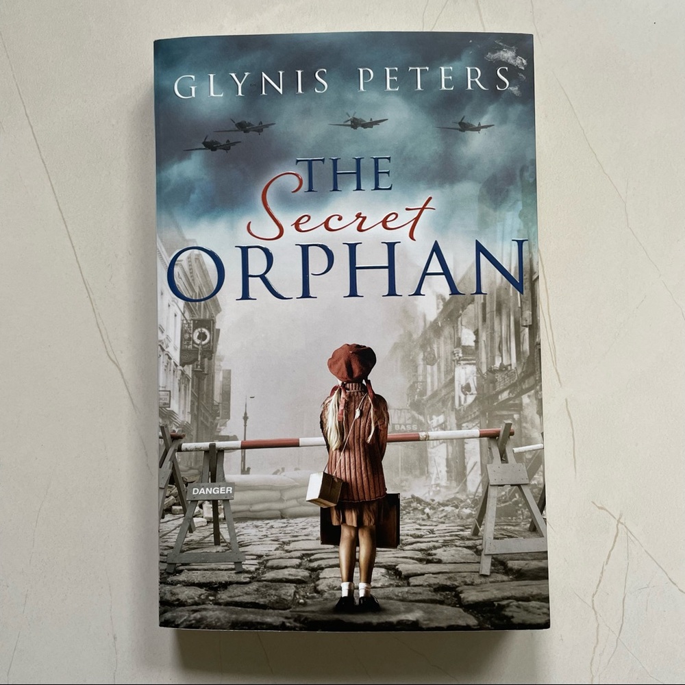 The Secret Orphan by Glynis Peters